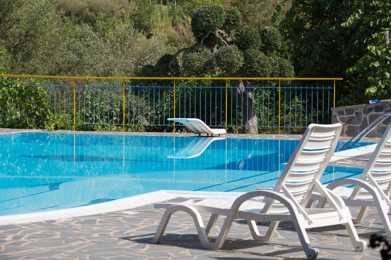Turismo Rurale Il Sole Villa Sant'Angelo di Brolo Exterior foto